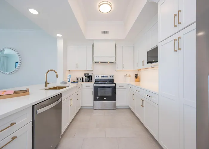 Apartment Phoenix Ii 704